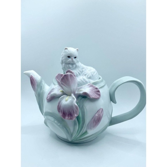 Porcelain Persian Cat Lily Flower Teapot - Picture 1 of 7